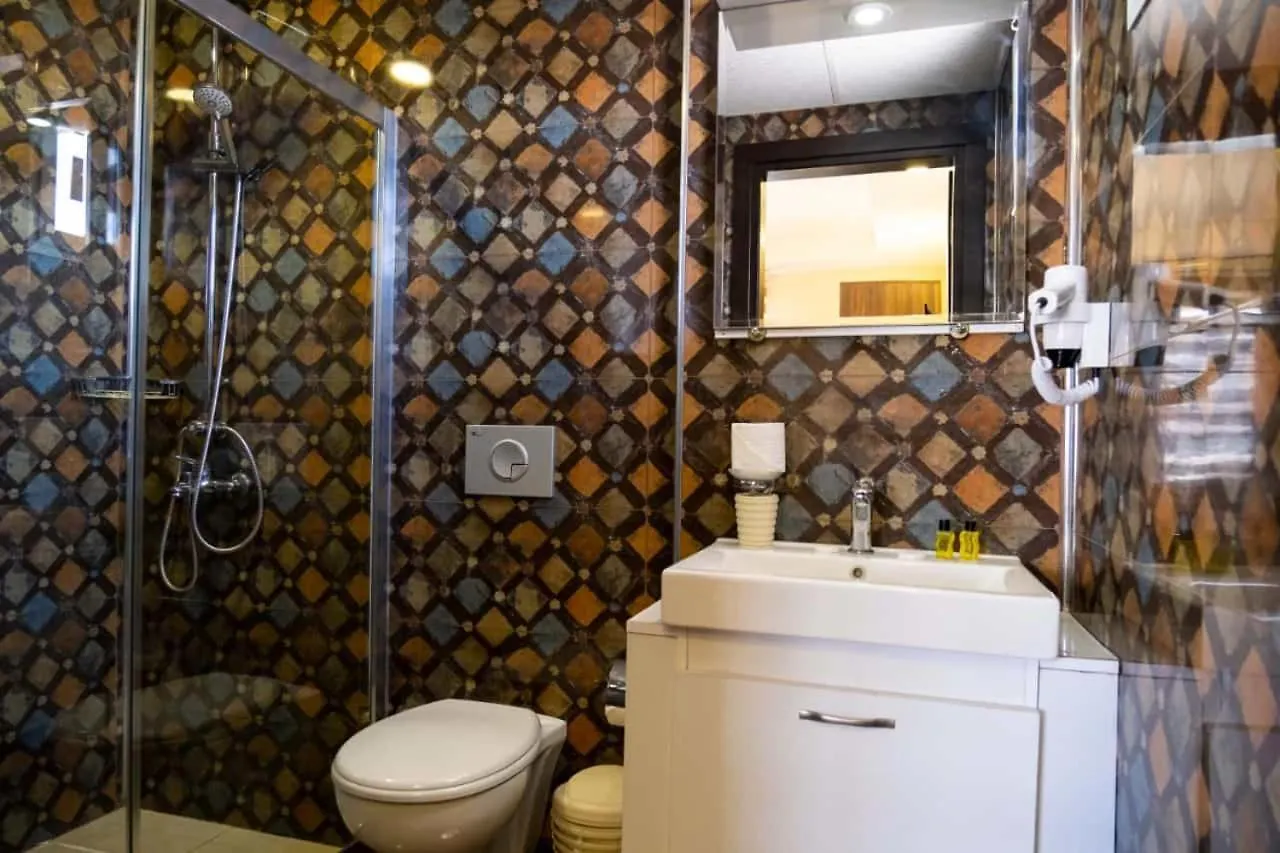 Ikarus Hotel Kusadası